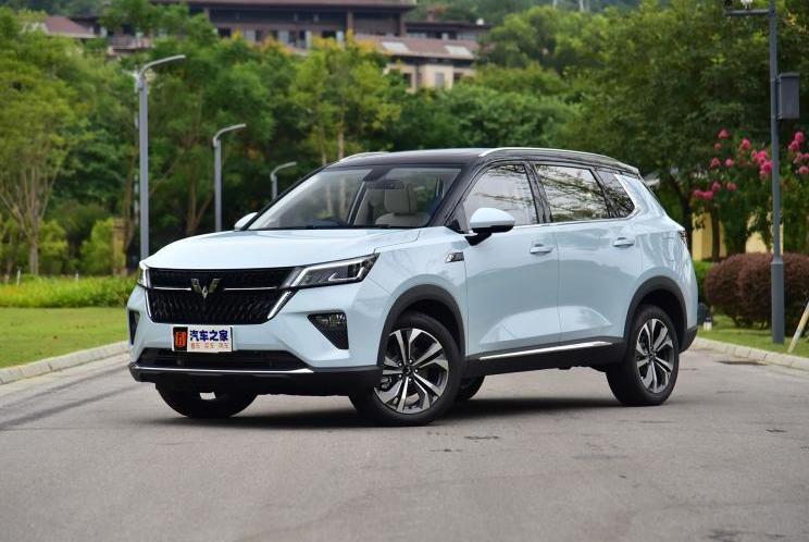 Buick, Cadillac, Chevrolet, LYRIQ Ruige, Cadillac CT5