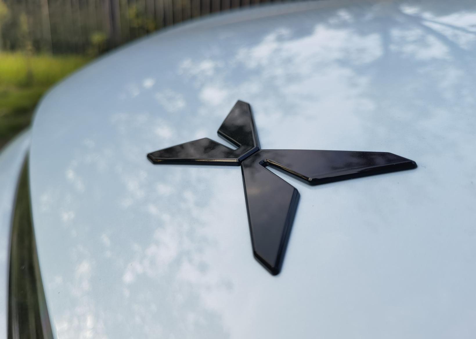 Tucki, G9, Tucki, discovered, P5, Tucki