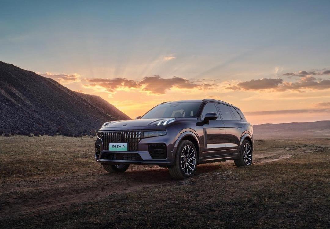 neck, neck 09, neck 09 phev