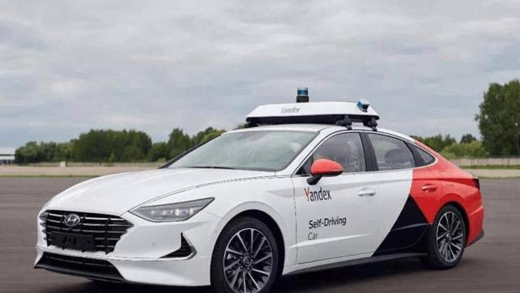 Honda, Janice, Hyundai