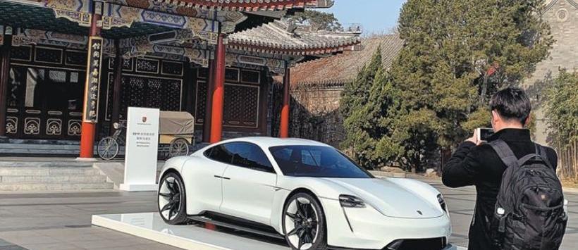 Porsche, Volkswagen, Ferrari, Mercedes-Benz, BMW