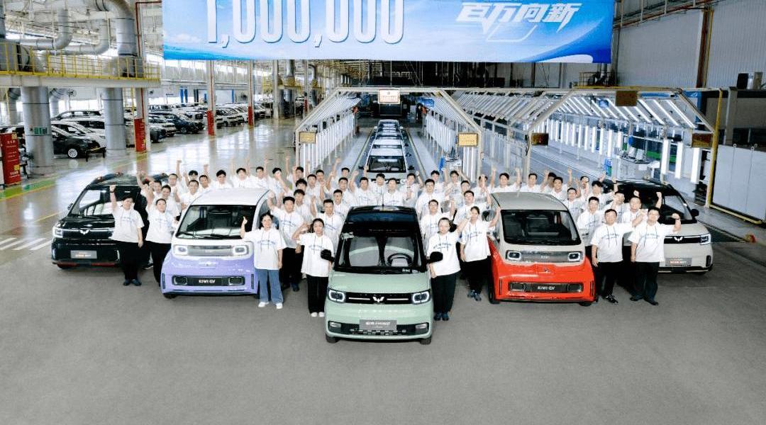 BYD, LI, Wenjie M5, Roewe, Aito