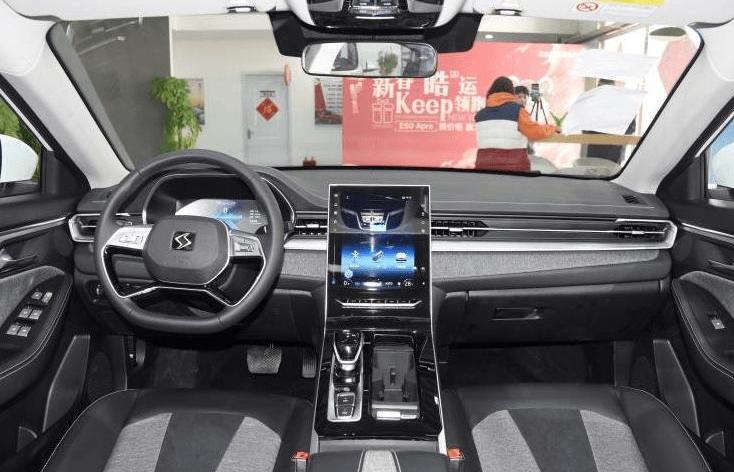 Sihao, Sihao loves to run, Jianghuai, Sihao E40x