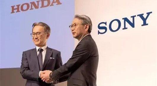 Honda, Toyota, Discovery, Nissan, Tesla