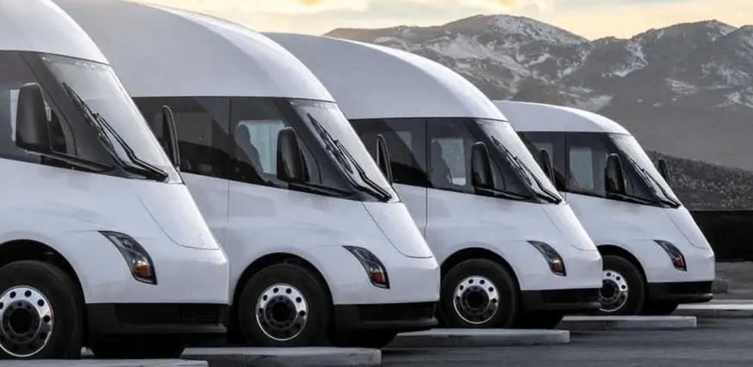 Tesla, Model S, tank, remote