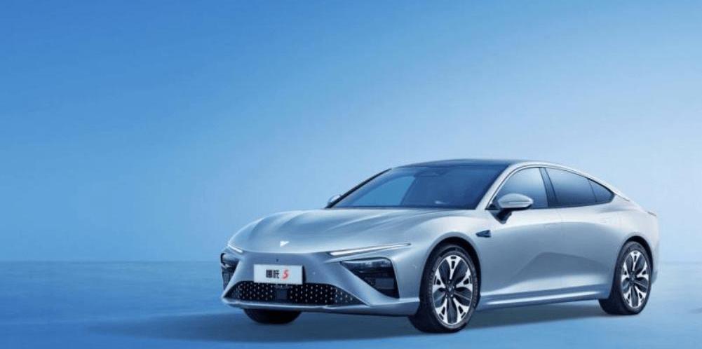 Aouita, Chery, Aouita 11, Hongqi, Tiggo 7 Plus