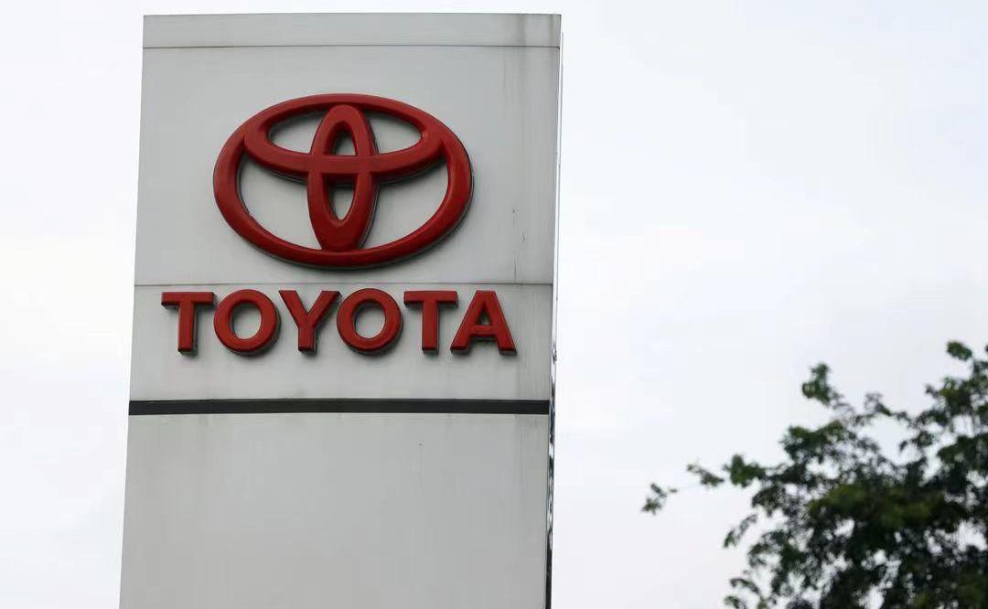 Toyota, Mitsubishi, Tesla, Hyundai