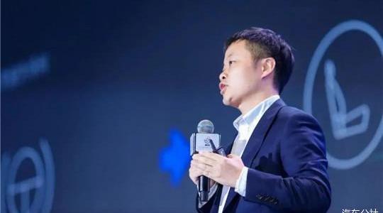 Tucki, Tesla, P7, Tucki, Volkswagen