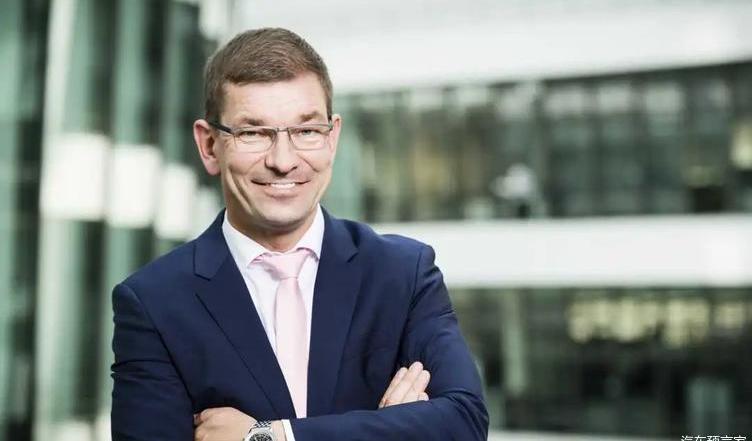 Audi, Mann, Volkswagen, Porsche, Beijing