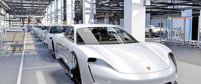 Porsche, Taycan, Audi, Porsche 911