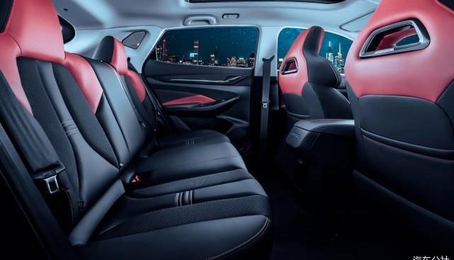 Chang 'an, Chang 'an Auchan, Chang 'an Auchan X5, concept, whale