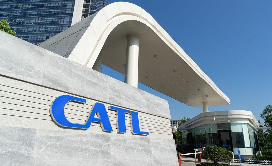 Mercedes-Benz, Tesla, Model 3, Volkswagen, Honda