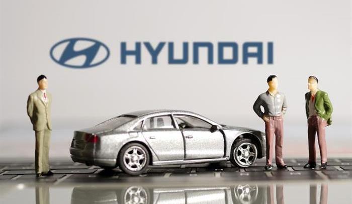 Hyundai, Kia, Janice