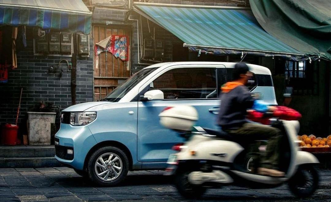 MINI, Baojun, Discovery, Porsche, Tesla 