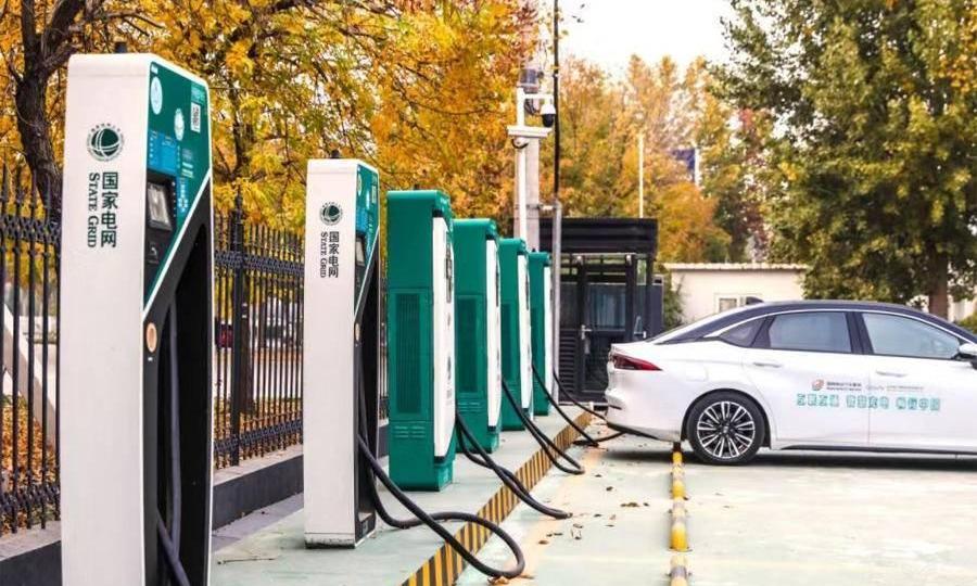 Weilai, Tesla, BYD, Tucki, Weilai ES8