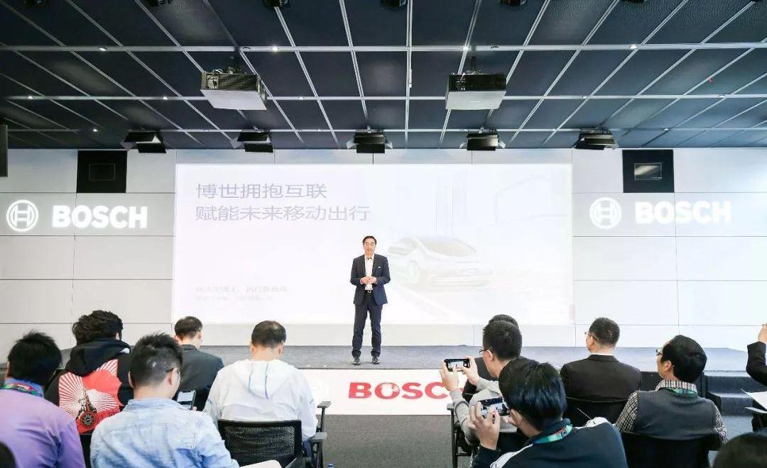 Mercedes-Benz, Tesla, Weilai, Remote