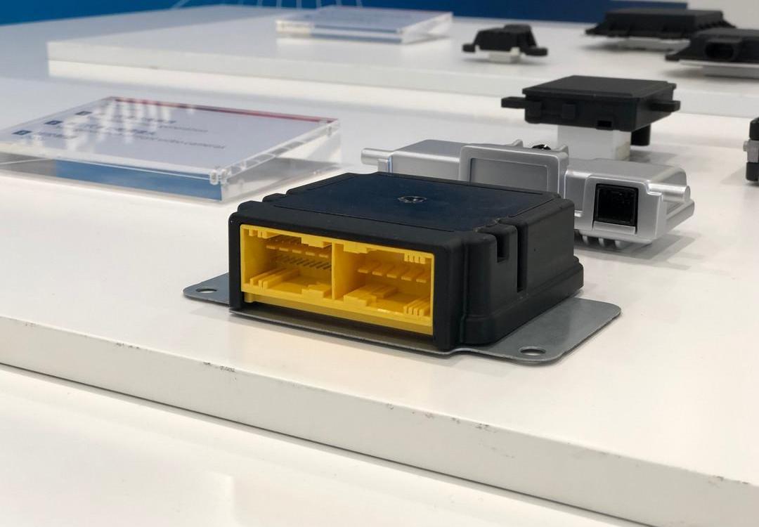 Mercedes-Benz, Tesla, Weilai, Remote