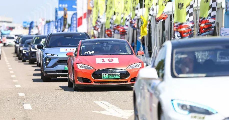 Tesla, Weilai, Tucki, Beijing, BYD