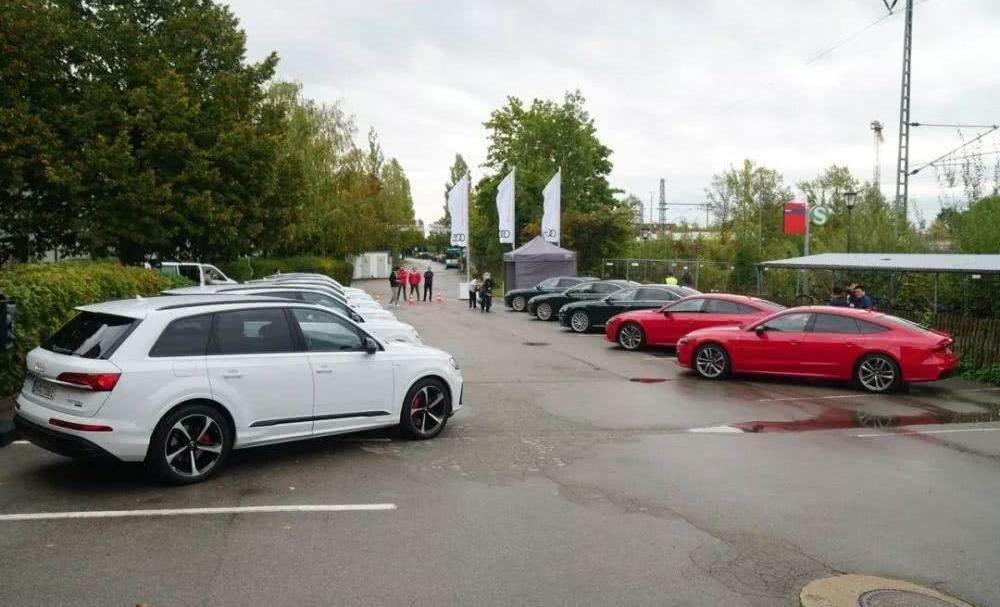 Audi, Volkswagen, Porsche, Discovery, BMW