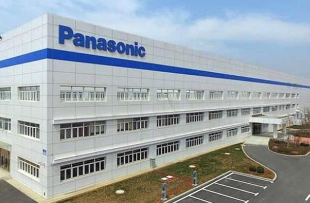 Tesla, Toyota, BYD, Model 3, Corolla