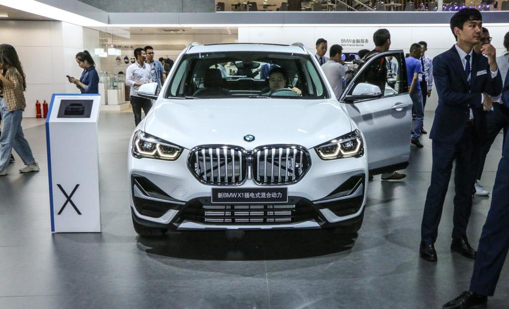 BMW, BMW x1