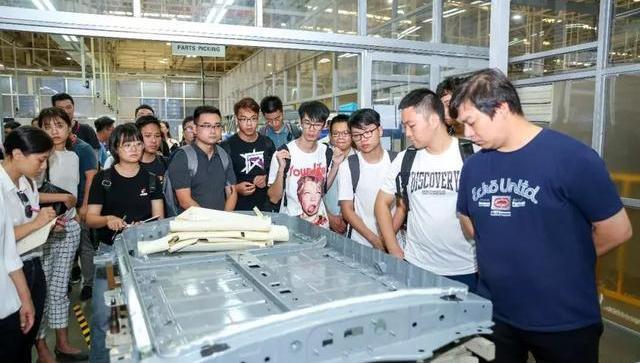 Nissan, Dongfeng, Xuanyi, discovered