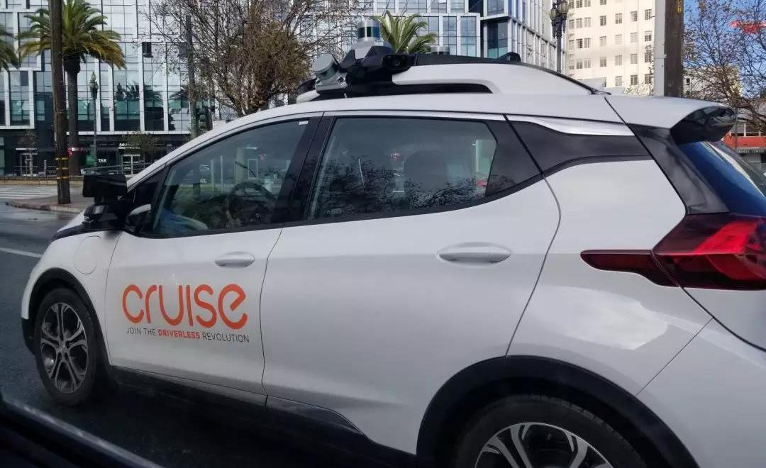 Tesla, Discovery, Volkswagen, Ford, Audi