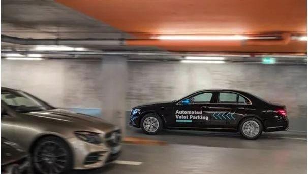 Mercedes-Benz, Mercedes-Benz E-Class, Tesla