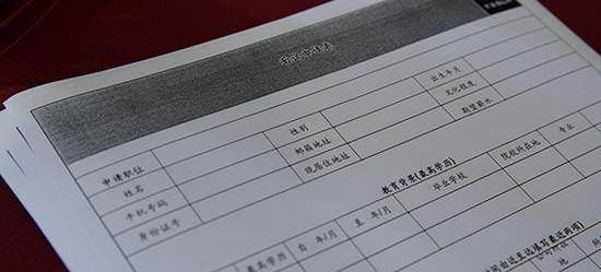 Tesla, Volvo, Mercedes, Cadillac, Model 3