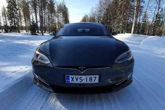 Tesla, model 3, model s, model y