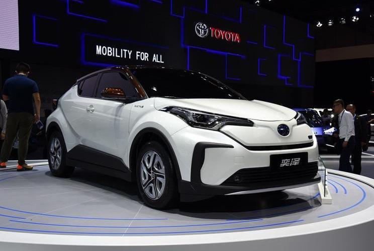 Toyota, Subaru, BMW, Toyota C-HR, Jaguar