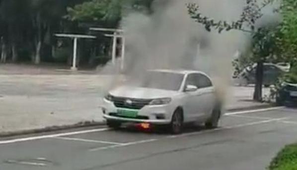 Weilai, Tesla, Weilai ES8, Discovery, BYD