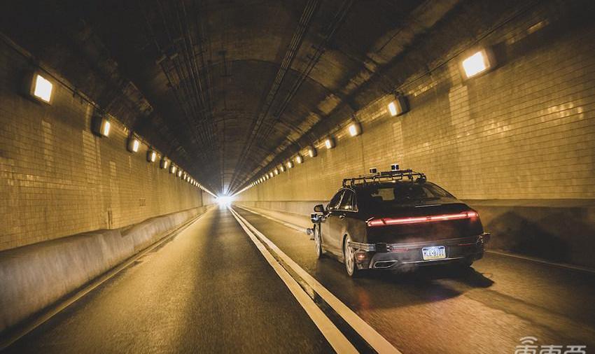 Aichi, Audi, Cayenne, Volvo, Porsche