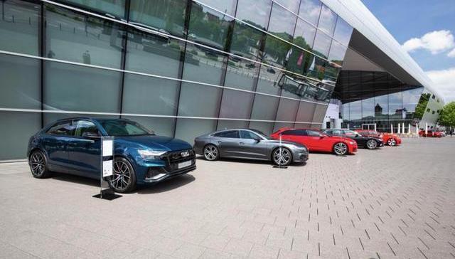 Audi, Volkswagen, Audi A8, Audi Q3, Audi A6