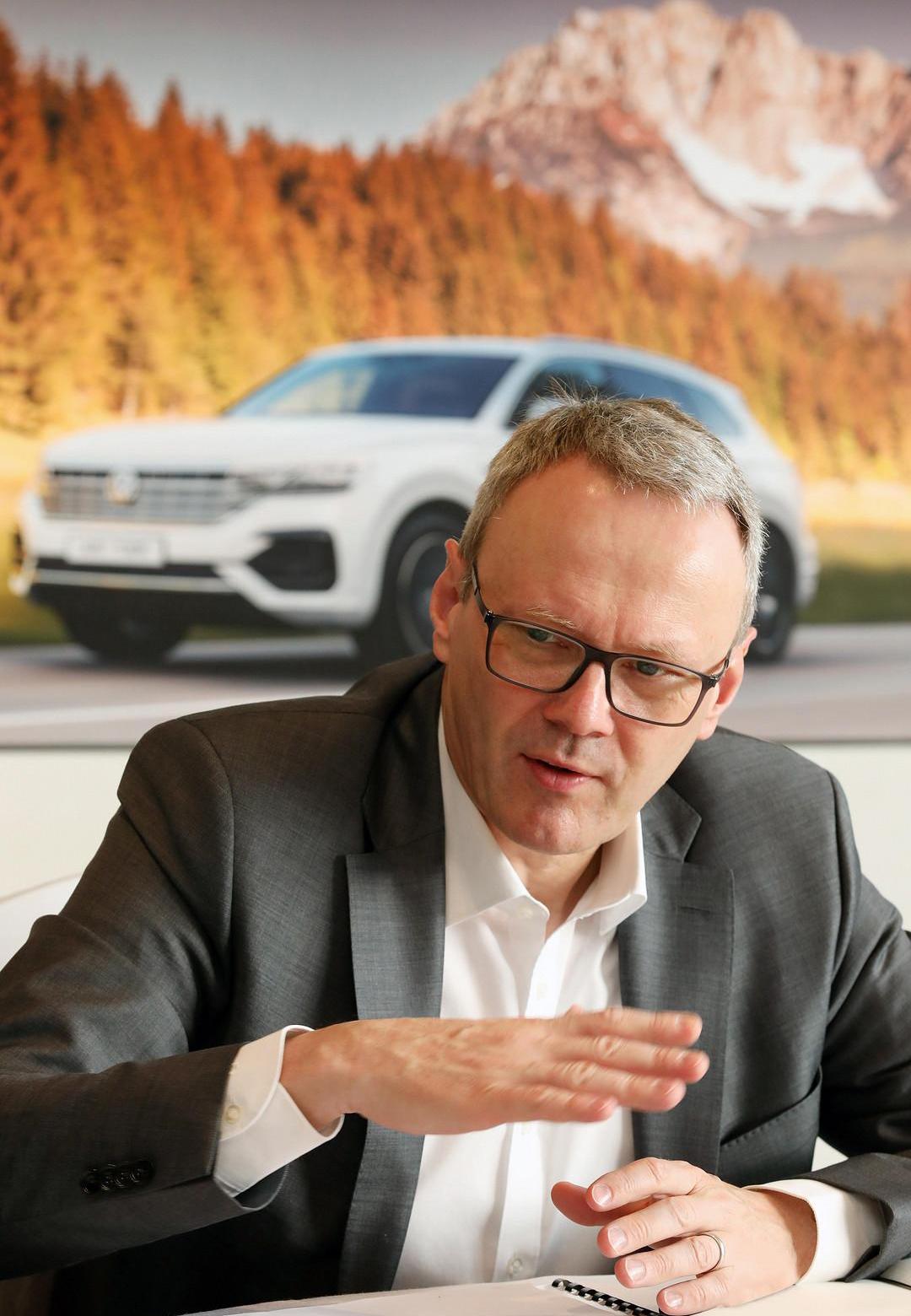 Volkswagen, Jetta, Touareg, Tiguan L, Passat