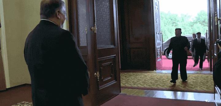 Phantom, Rolls-Royce, Mercedes-Benz, Cadillac, Discovery