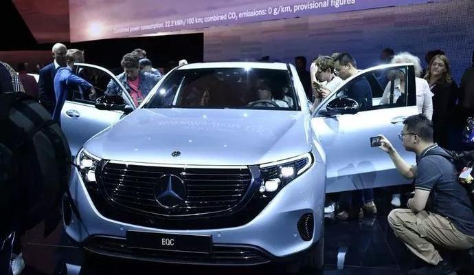 Tesla, Mercedes-Benz, Jaguar, Audi, Model X