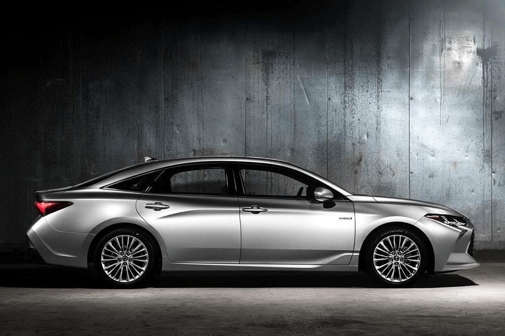 Audi, Audi A6, BMW, Toyota, Lexus