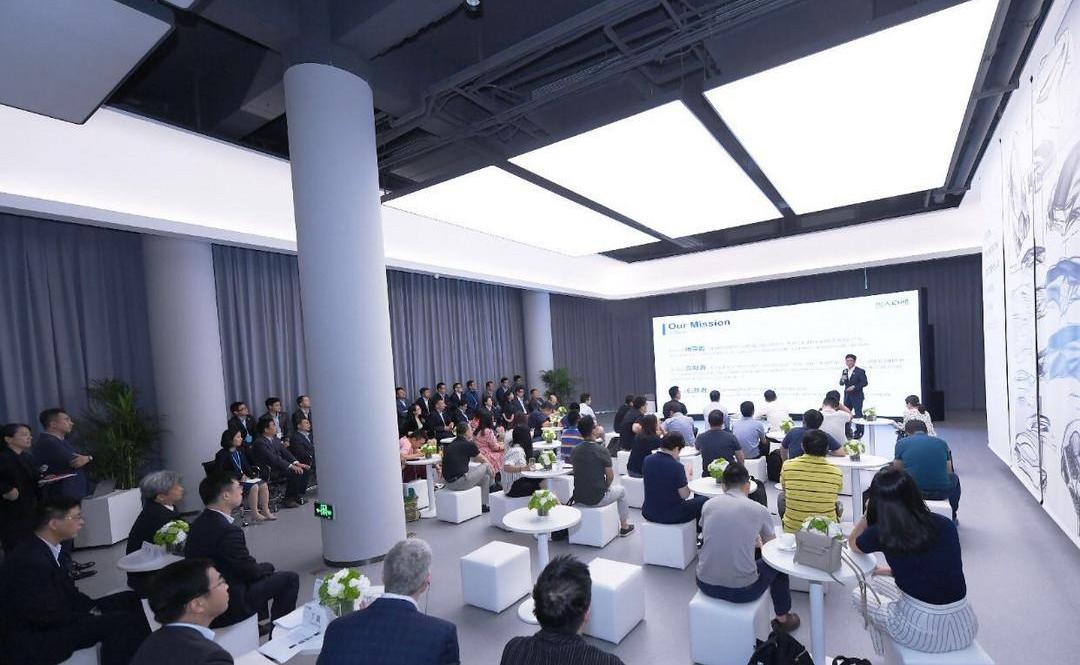 Cadillac, Buick, Volkswagen, Jaguar, Discovery