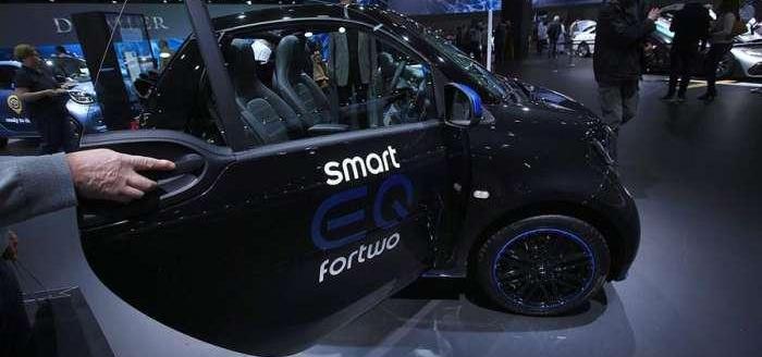 Mercedes-Benz, smart, Audi, Discovery, Mini