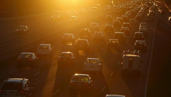 Tesla, Nissan, BYD, Roewe, BMW