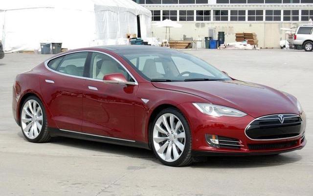 Tesla, Volvo, Volvo XC40, MG, Roewe