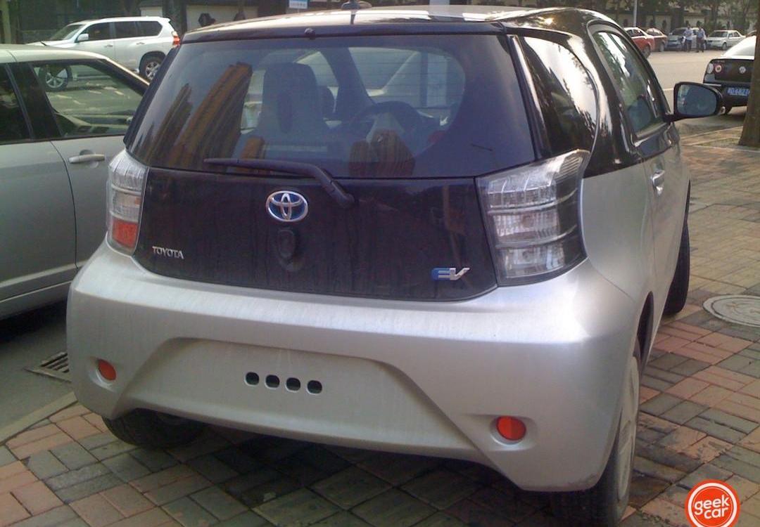 Toyota, Tesla, smart, Mercedes-Benz, Nissan