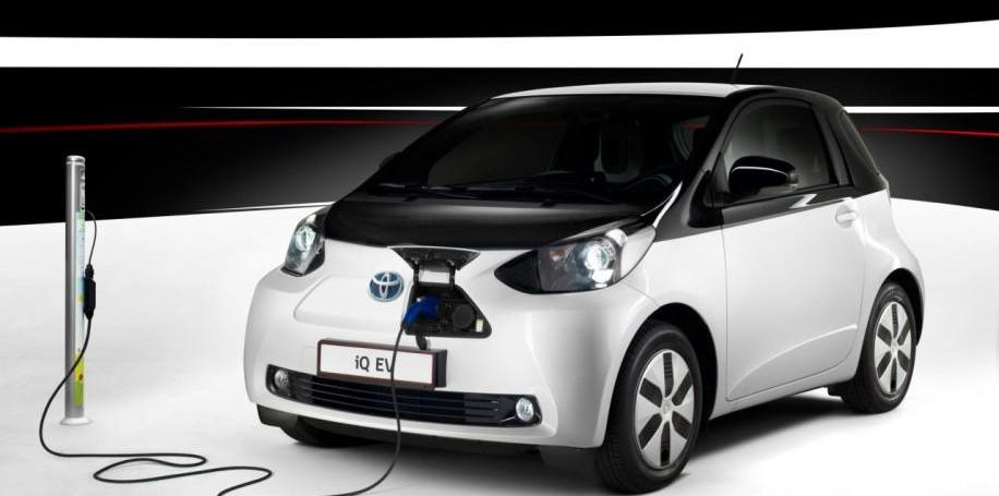 Toyota, Tesla, smart, Mercedes-Benz, Nissan