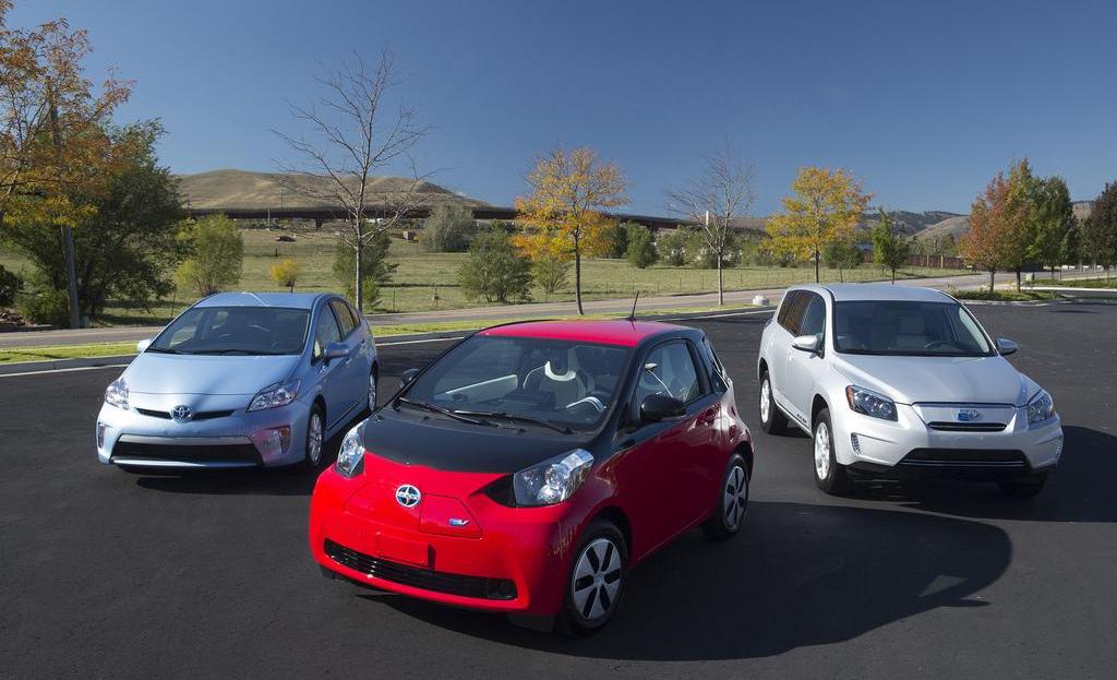 Toyota, Tesla, smart, Mercedes-Benz, Nissan