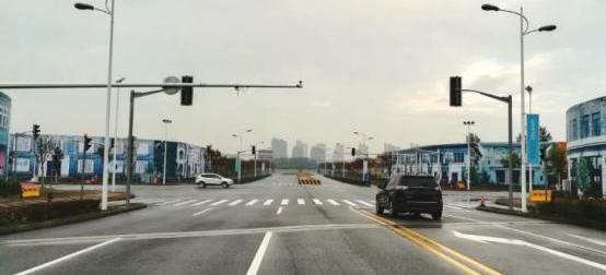 Ford, Mercedes-Benz, BMW, Tesla