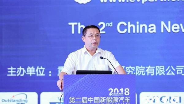 Futian, Beijing, BYD, Han and Zhongtong buses