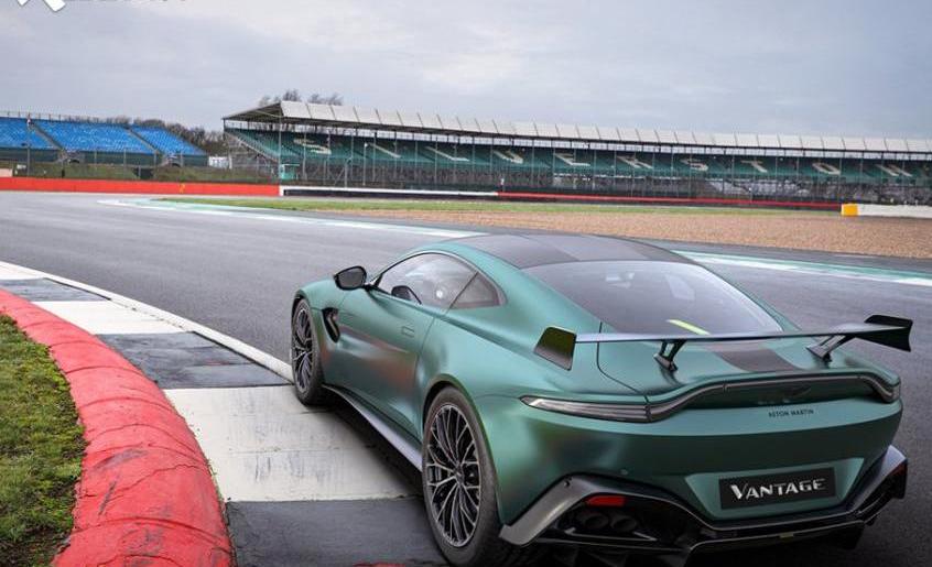 阿斯頓·馬丁,幻影,勞斯萊斯,發現,阿斯頓·馬丁DB11