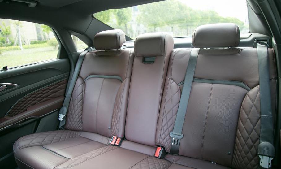 奧迪A6L,奧迪,奧迪A6,奔馳,寶馬5系