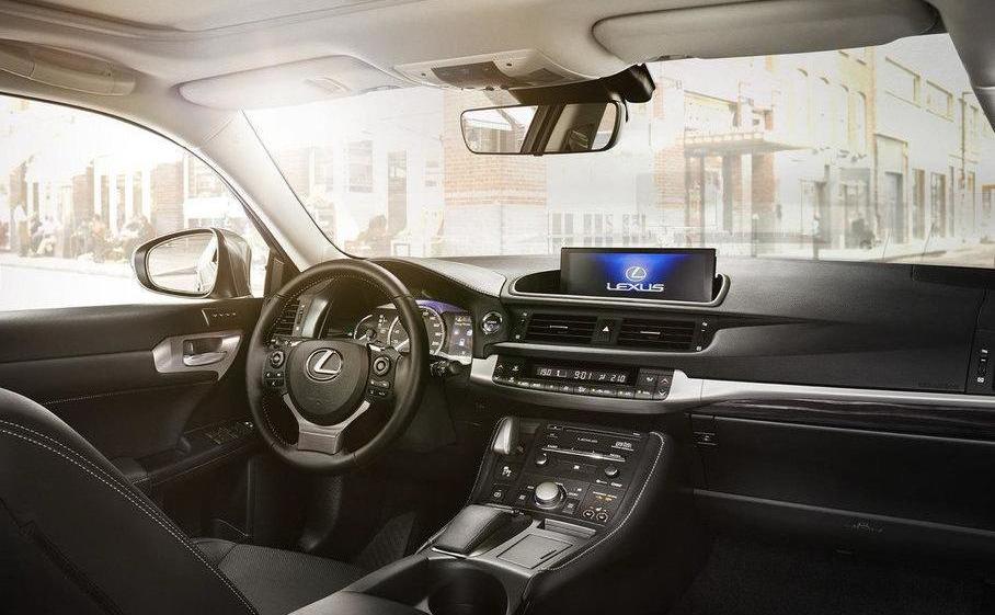 凱迪拉克,雷克薩斯,凱迪拉克XT5,雷克薩斯RX,理念